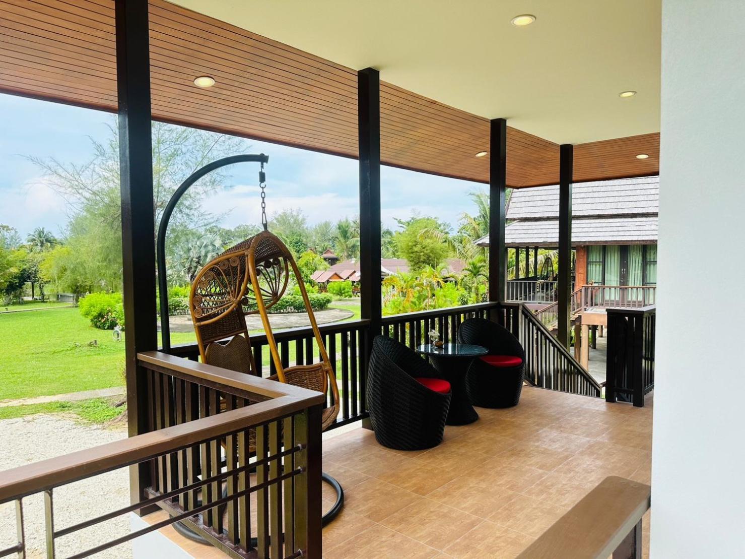 Thailife Wellness & Meditation Resort- Sha 拷叻