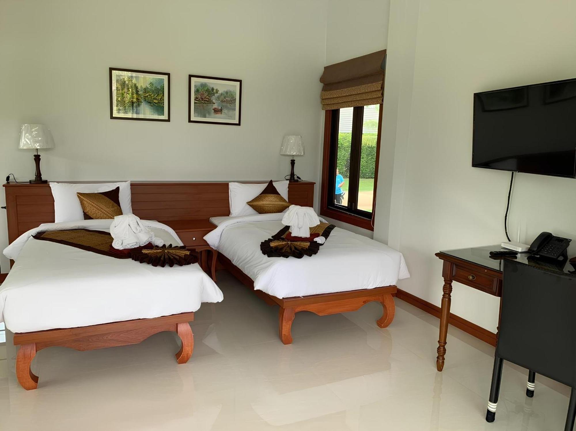 Thailife Wellness & Meditation Resort- Sha 4* 拷叻