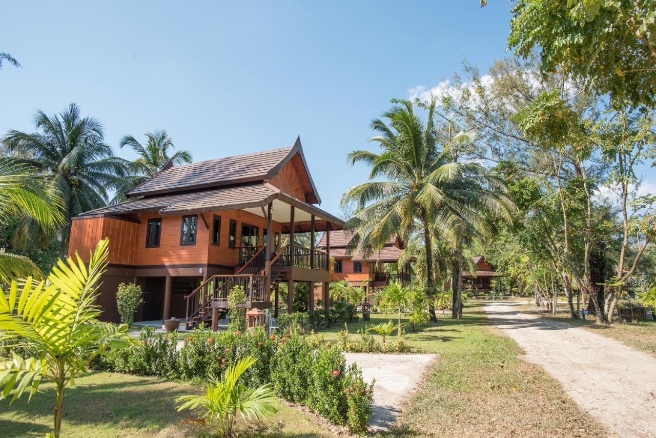 Thailife Wellness & Meditation Resort- Sha Station touristique