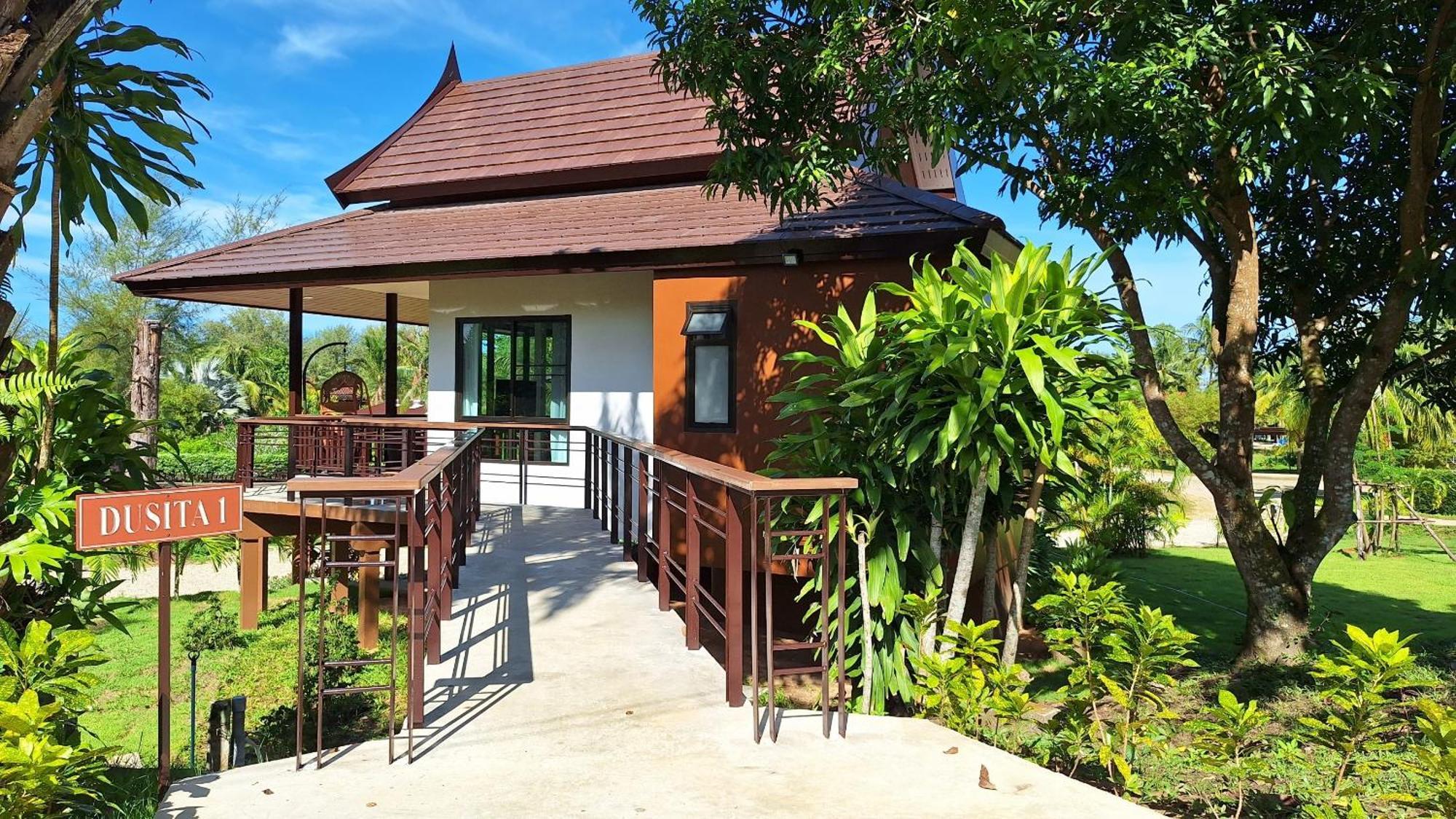 Thailife Wellness & Meditation Resort- Sha Station touristique 4*
