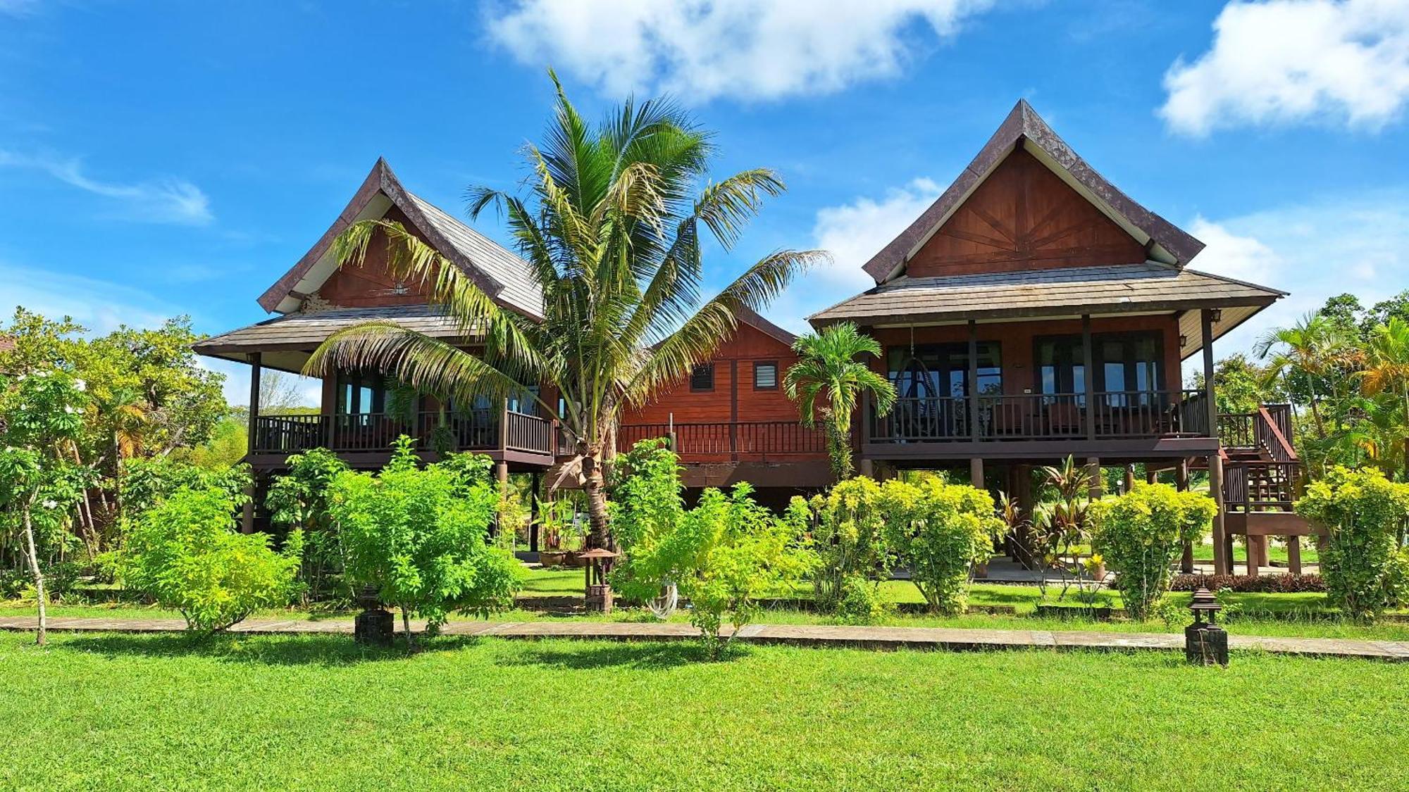 Thailife Wellness & Meditation Resort- Sha Station touristique 4*